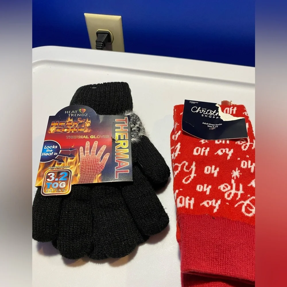 Winter Glove’s & Christmas Socks